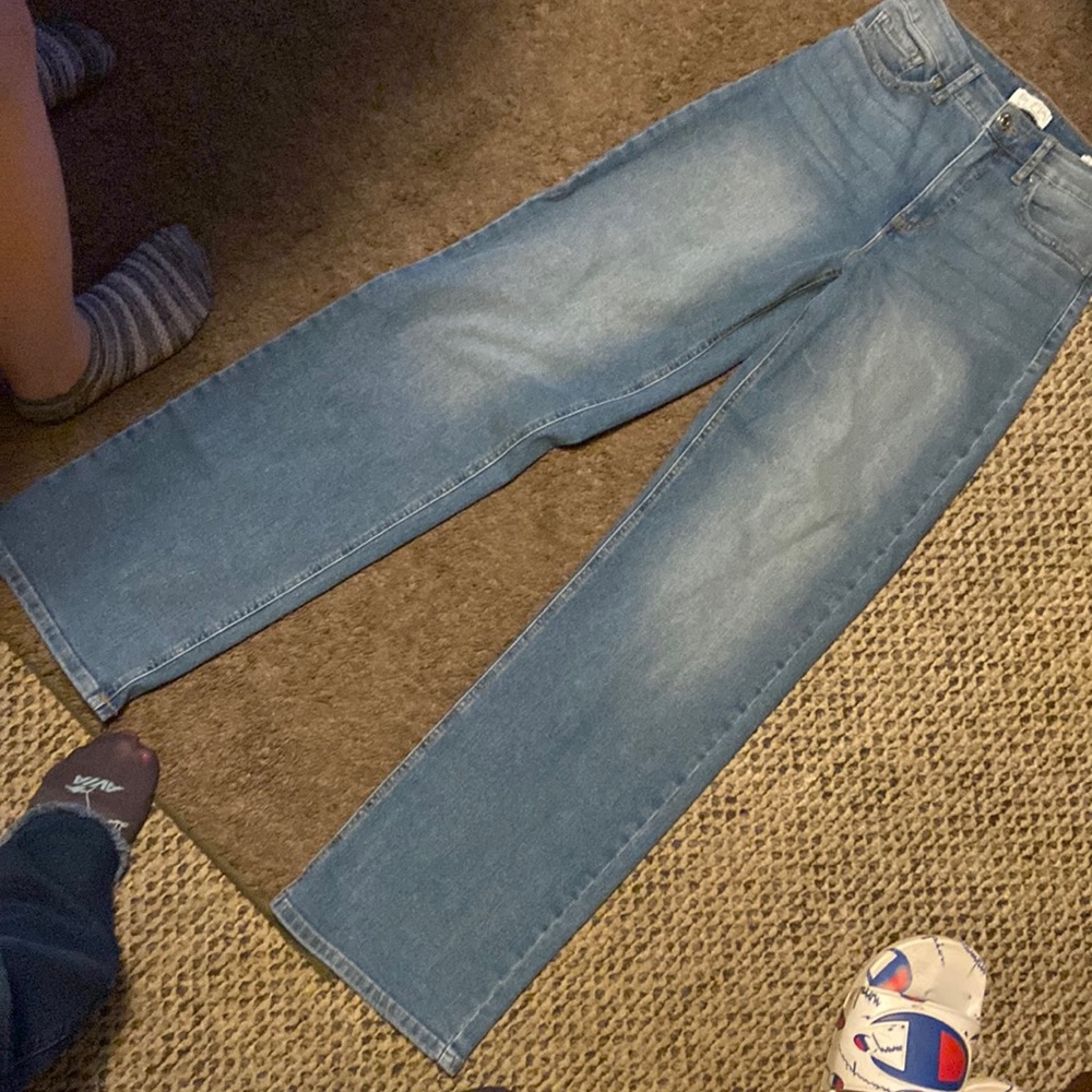 Brand new Sophia jeans light wash wide Lang 32 1/2 inches inseam 9.5 inch rise